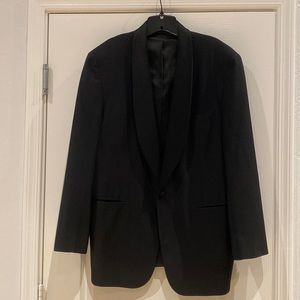 Shawled collar tuxedo jacket